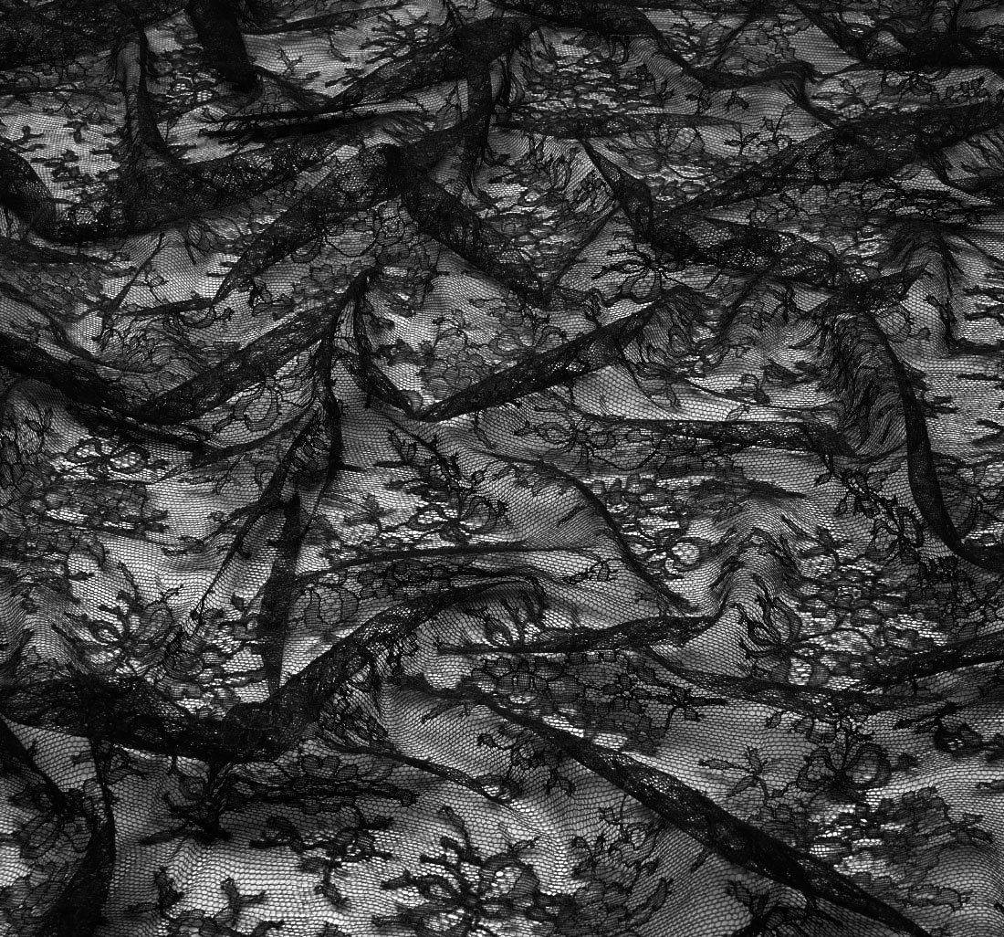 Кружево Шантильи в наличии