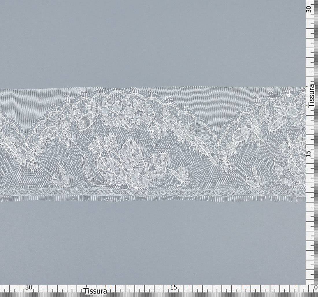 Тесьма кружевная в наличии