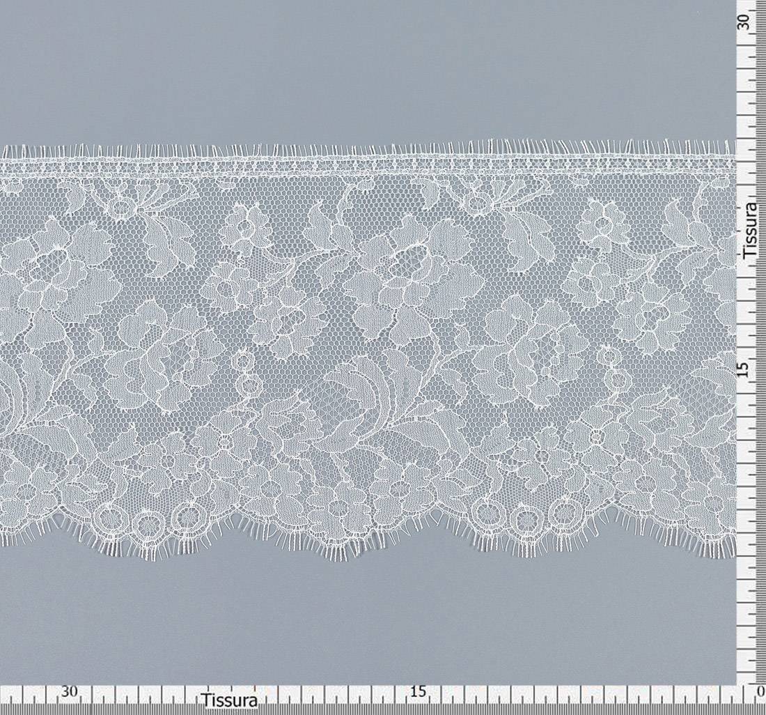 Тесьма шантильи в наличии