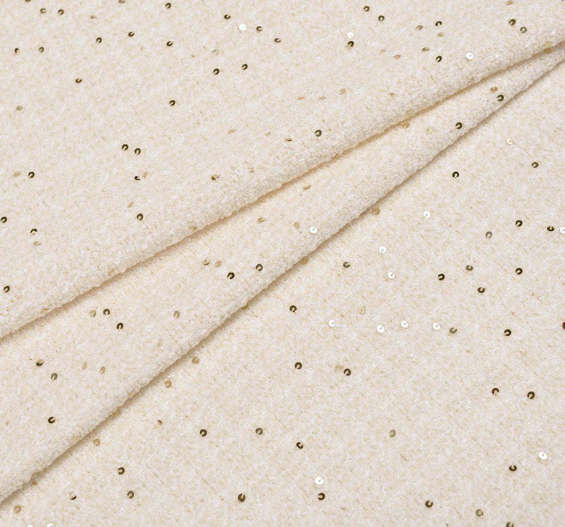 Ткань в стиле «Шанель» цвета слоновой кости, декорированная золотистыми пайетками в наличии