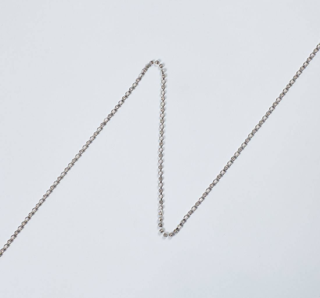 Цепочка из бусин и кристаллов Swarovski в наличии