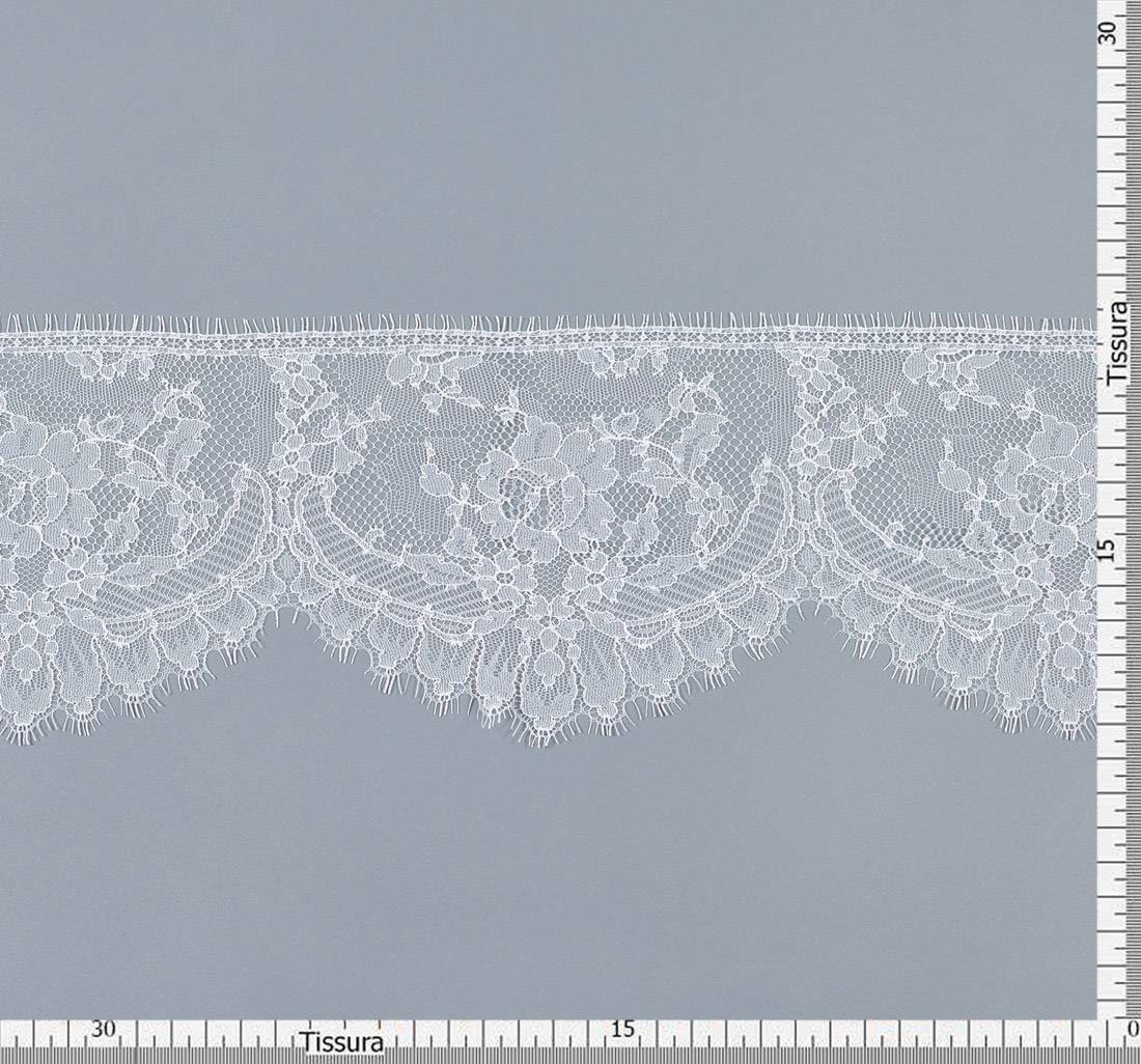 Тесьма кружевная в наличии