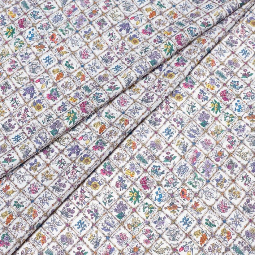 Хлопок Tana Lawn™ от английского бренда «Liberty». Принт «Language of Flowers» (Язык цветов) в наличии