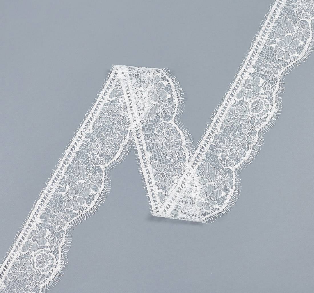 Тесьма кружевная «шантильи» в наличии