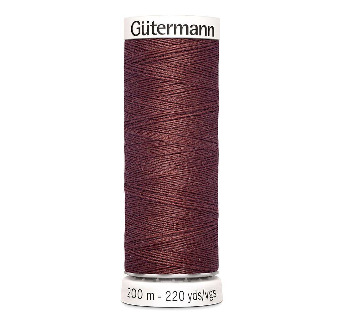 11077 Нитки Gutermann швейные в наличии