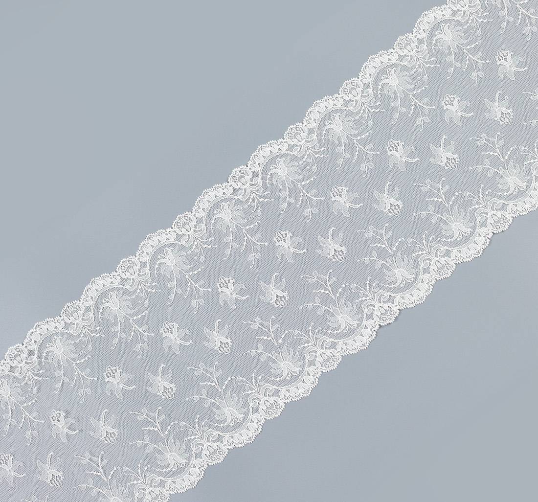 Тесьма кружевная "шантильи". Фестоны по обеим сторонам. Цвет белый в наличии