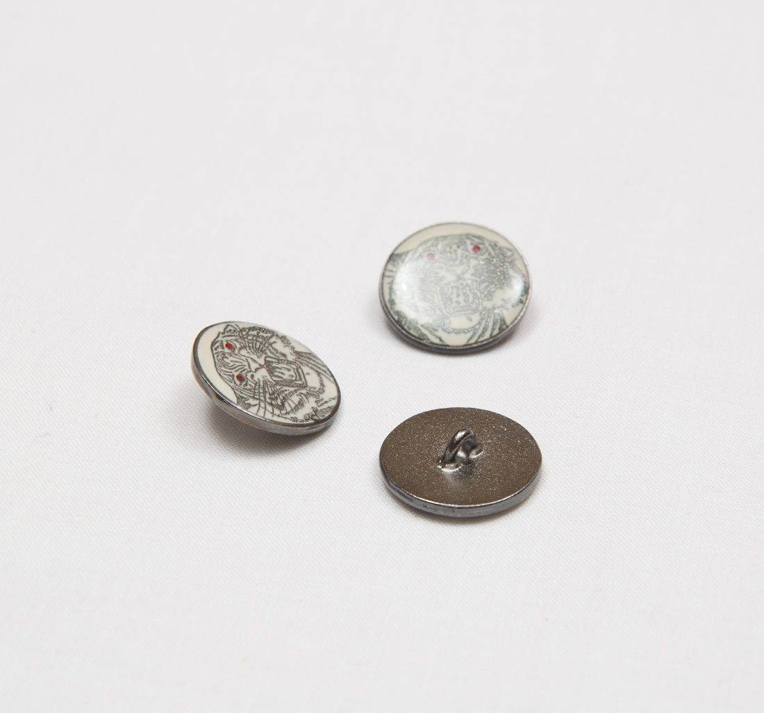 Пуговица в наличии