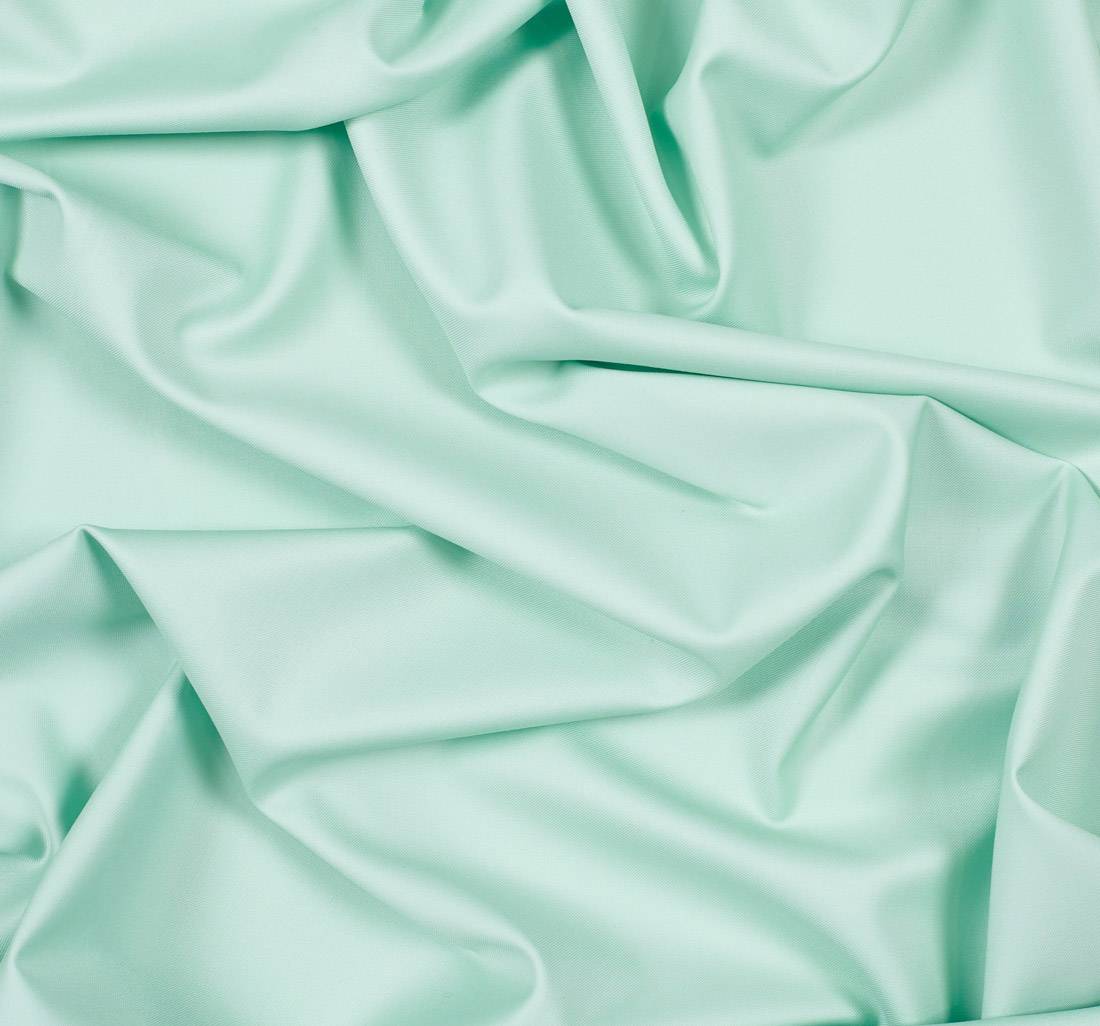 Ткань чистошерстяная от Loro Piana из коллекции «Australis». Цвет мятный в наличии