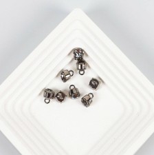 Пуговица металлическая с черным кристаллом Swarovski в наличии