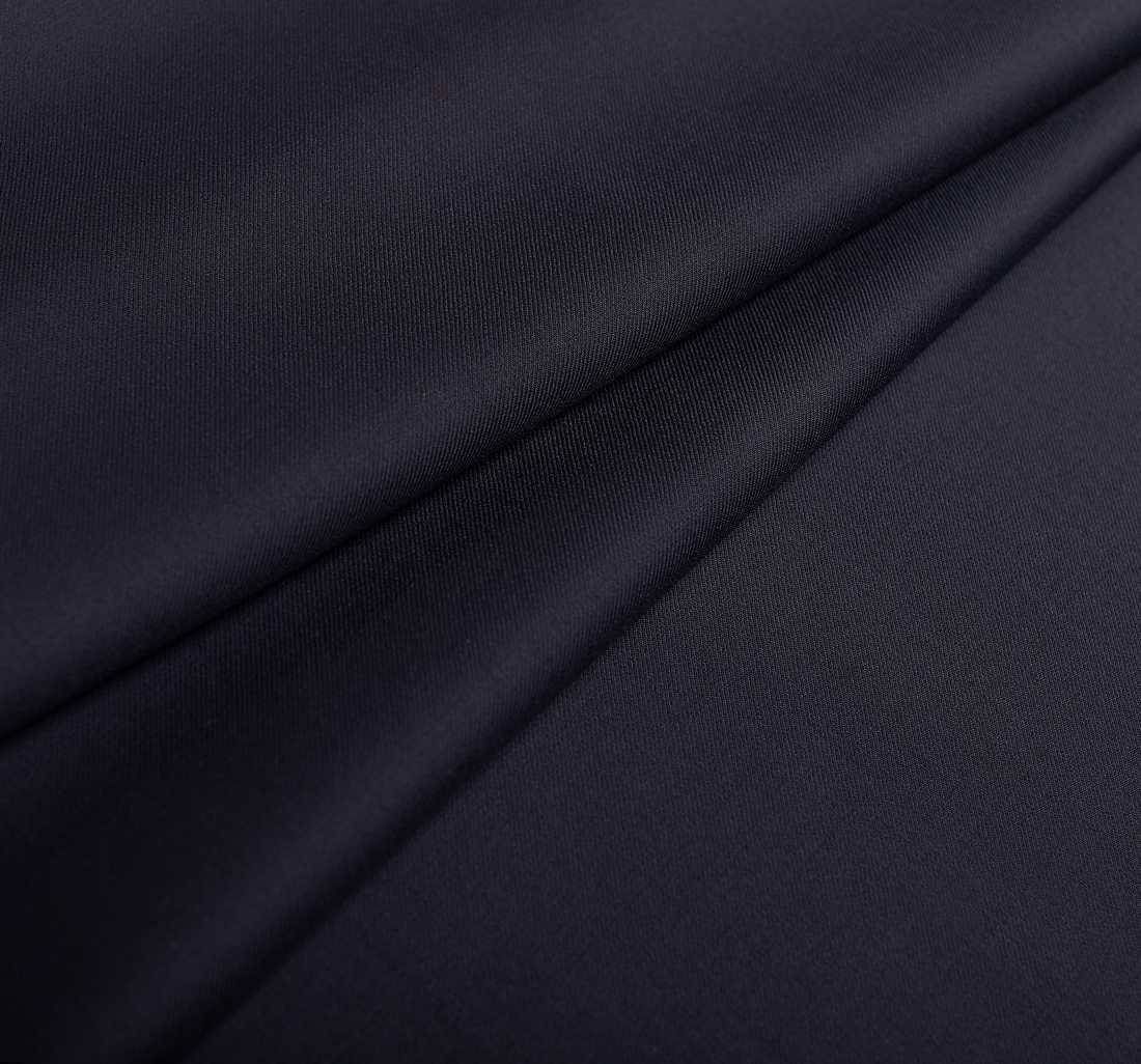 Ткань костюмная шерстяная от Loro Piana из коллекции "Australis". Цвет темно-синий в наличии