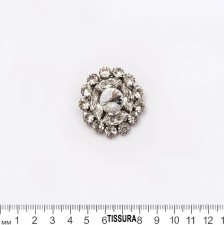 Пуговицы со стразами Swarovski в наличии
