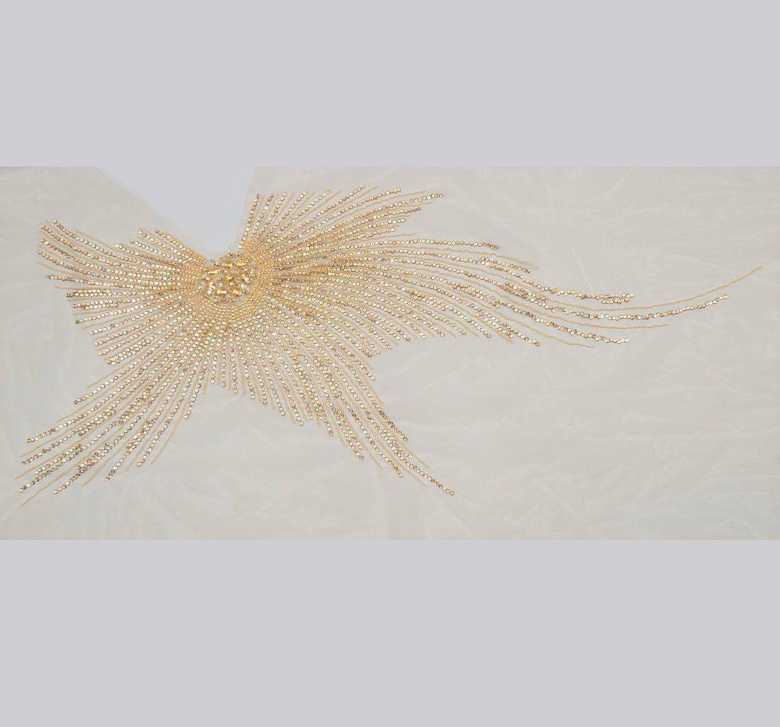 Декор для декольте в наличии