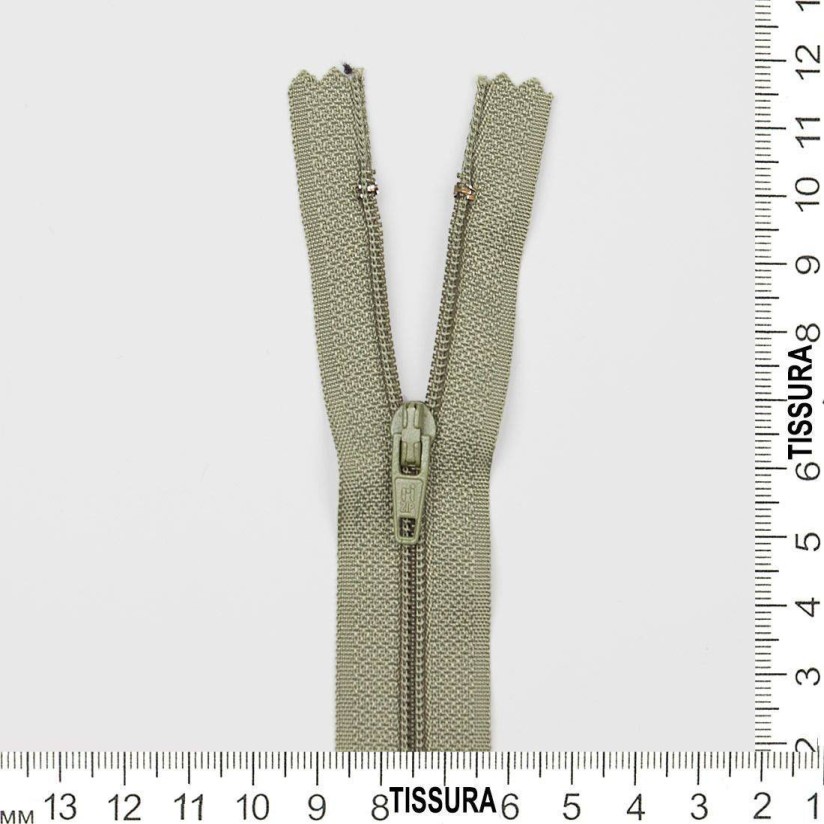Молния RIRI FLEX 20см в наличии