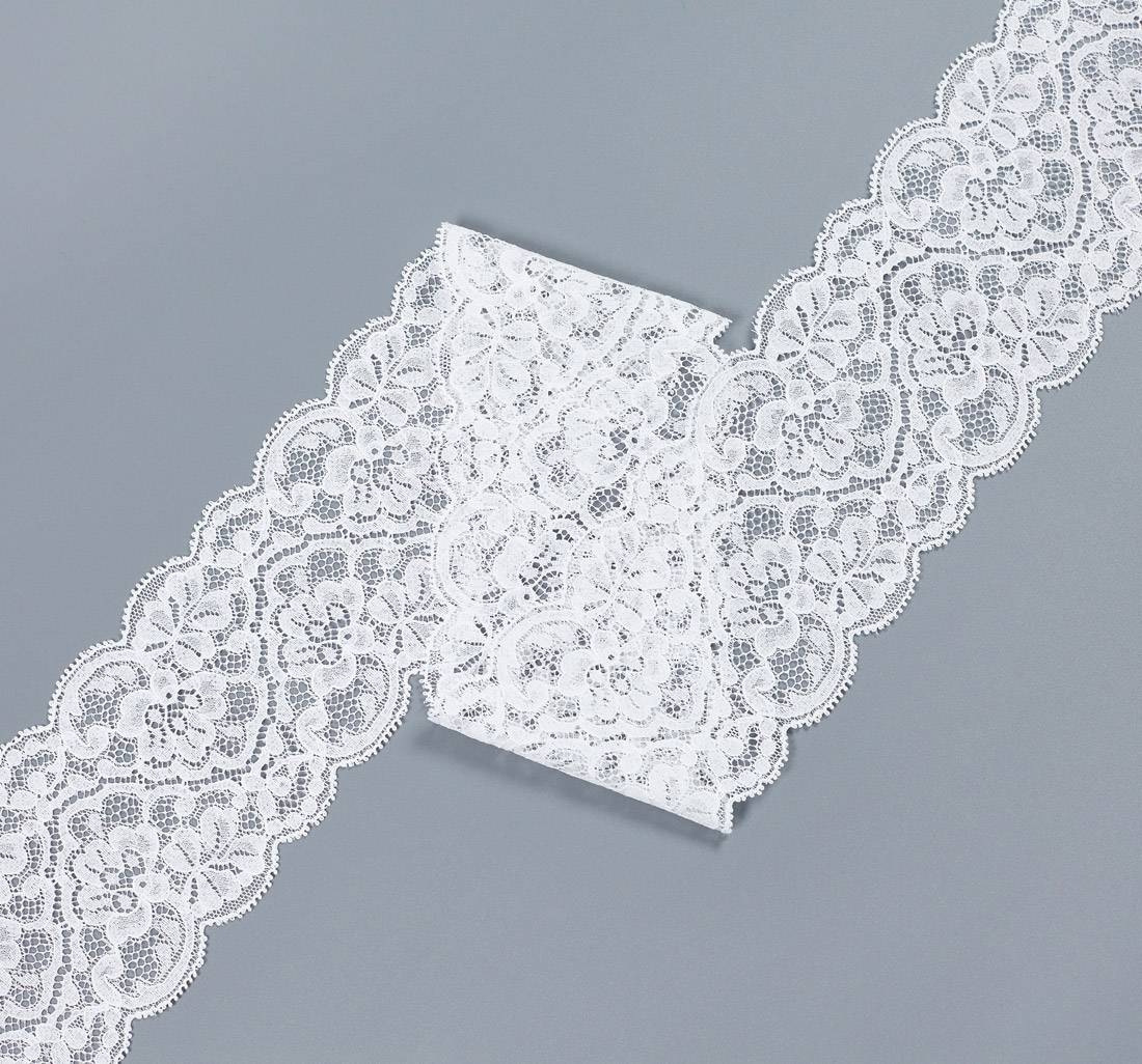 Тесьма кружевная из хлопка, широкаая, белая, с цветочными мотивами и фестонами по обеим сторонам в наличии