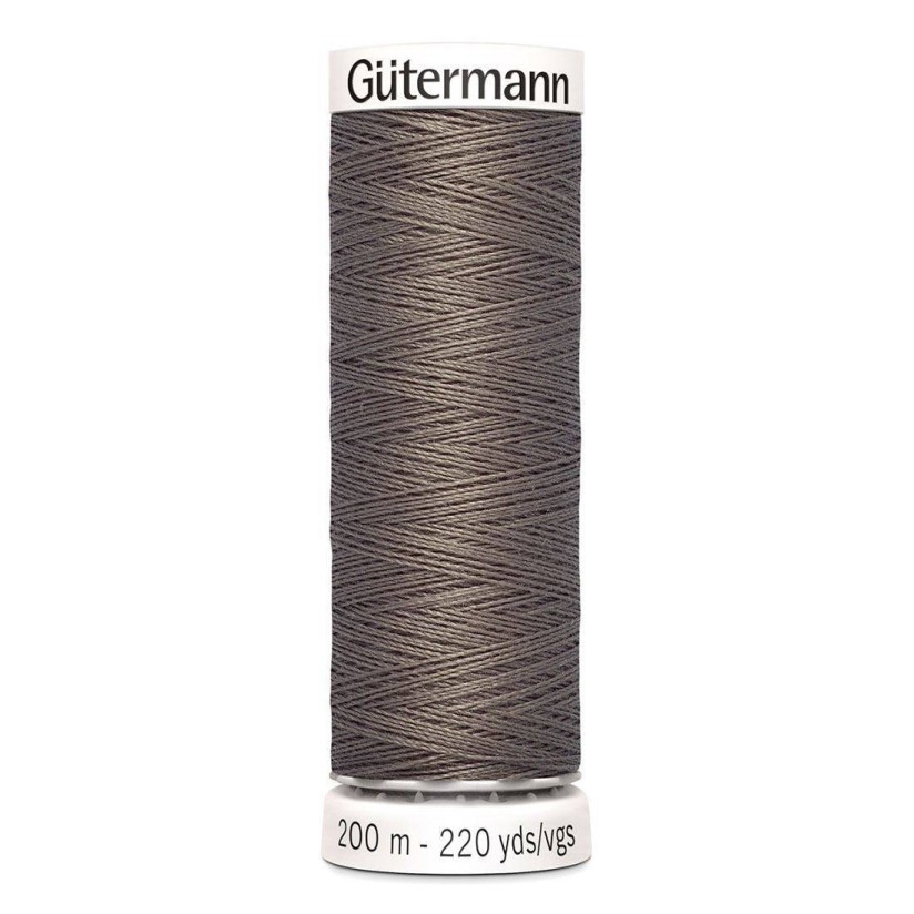 Нитки Gutermann швейные 200м, цвет 669 в наличии