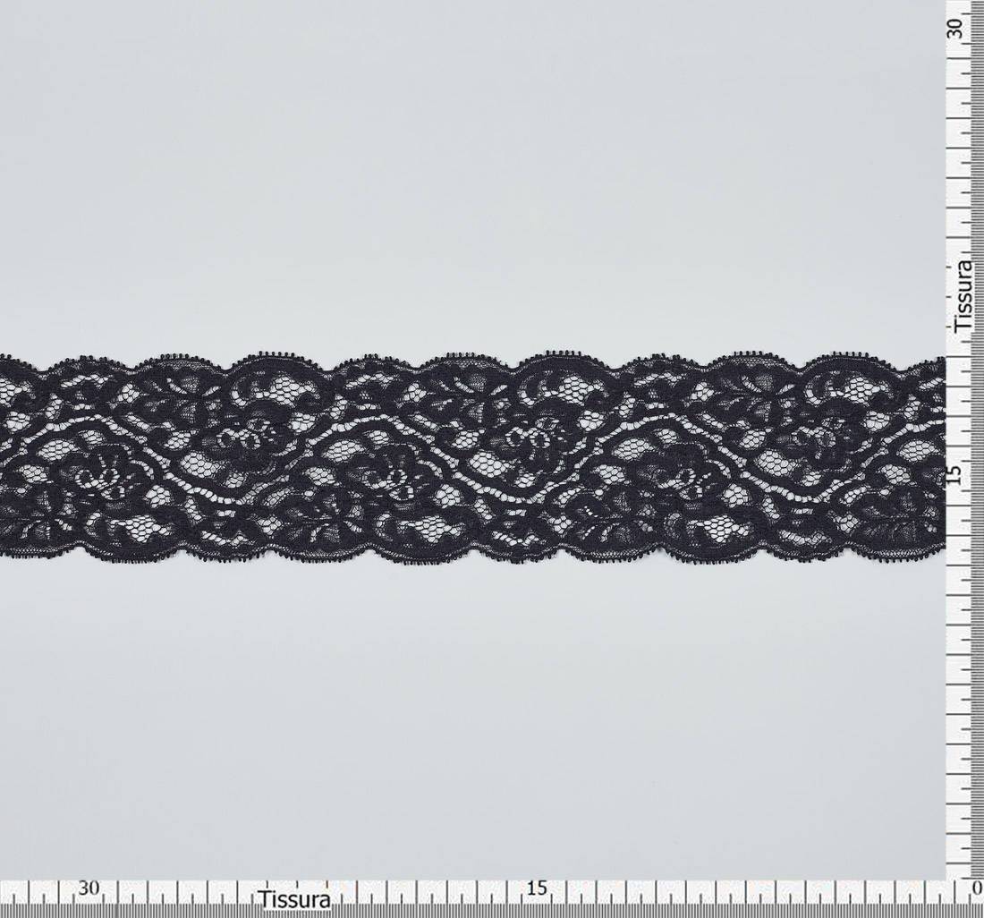 Широкая кружевная тесьма из хлопка черного цвета с цветочными мотивами. Фестоны с обеих сторон в наличии