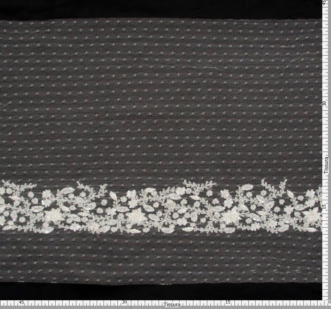 Сетка с вышивкой в наличии