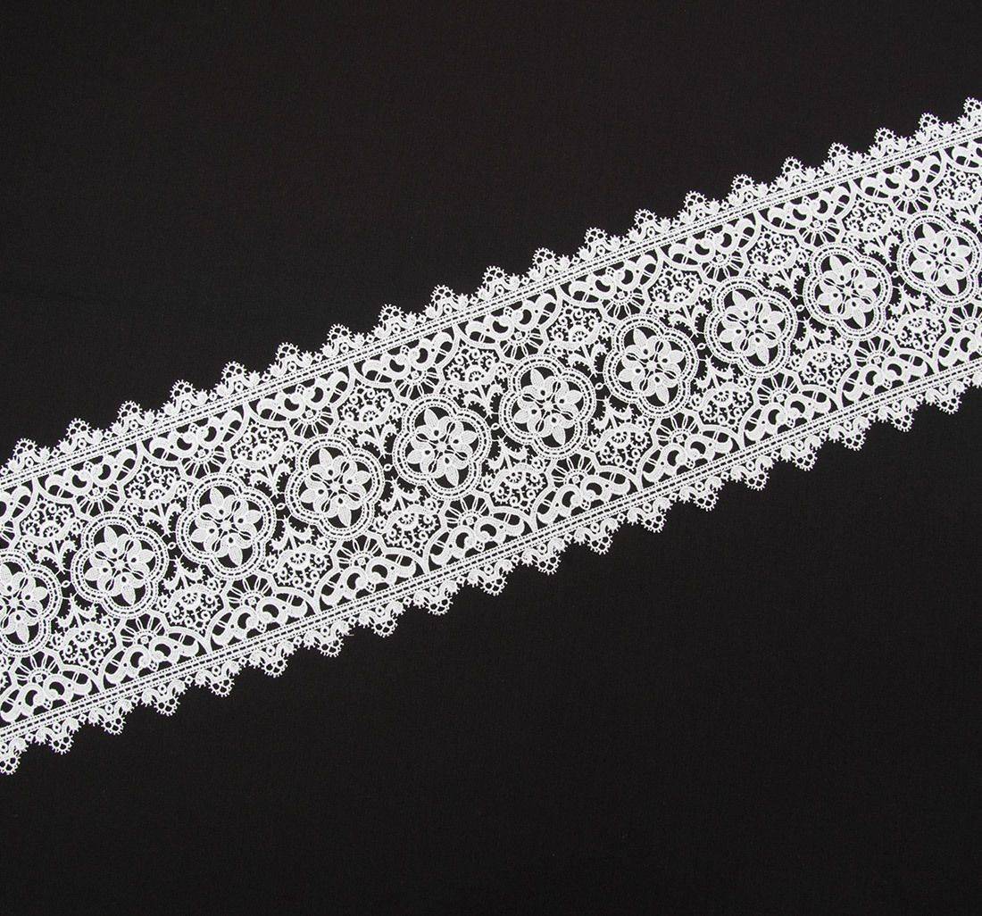 Тесьма кружевная в наличии