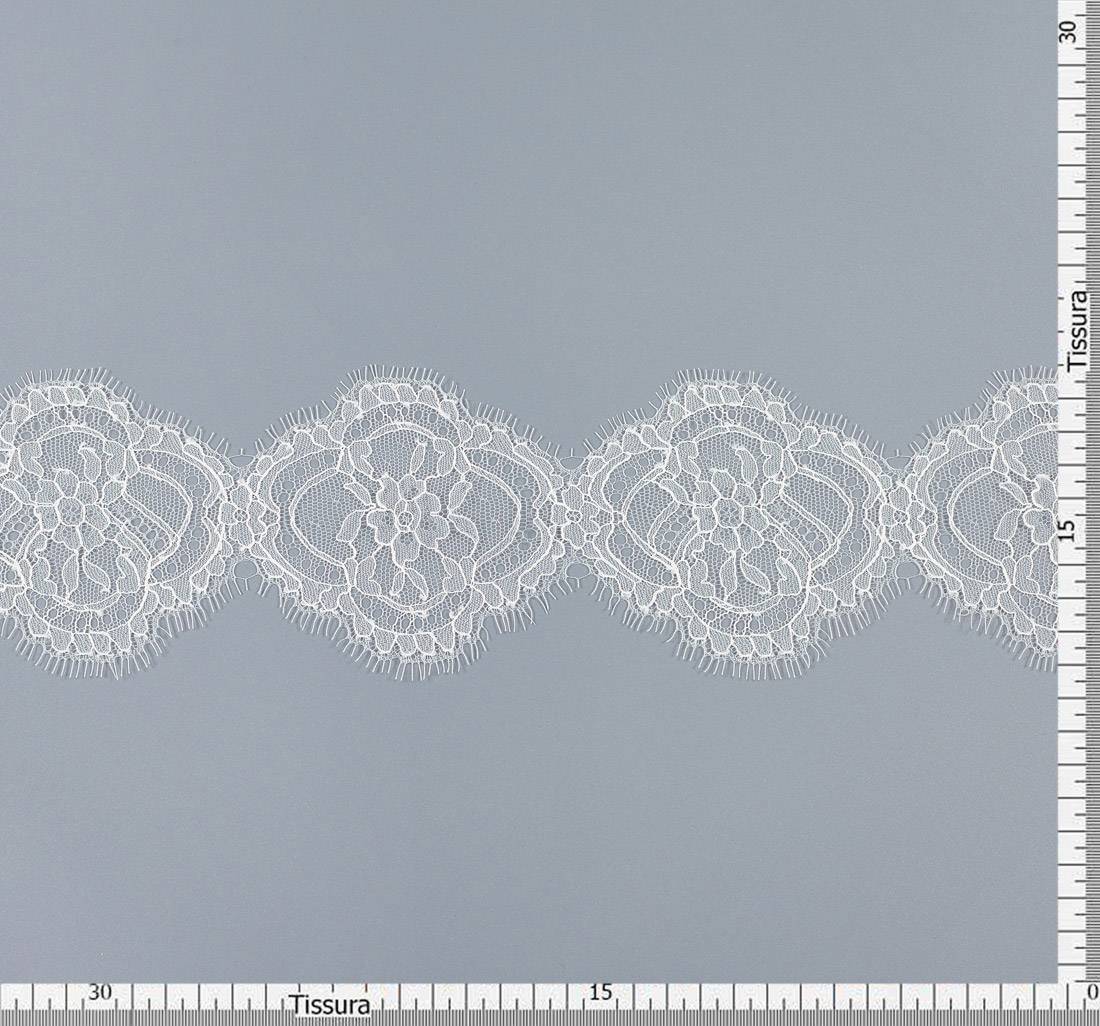 Тесьма кружевная в наличии