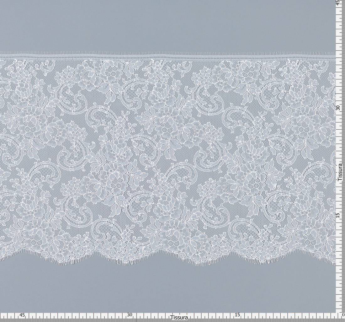 Тесьма кружевная в наличии