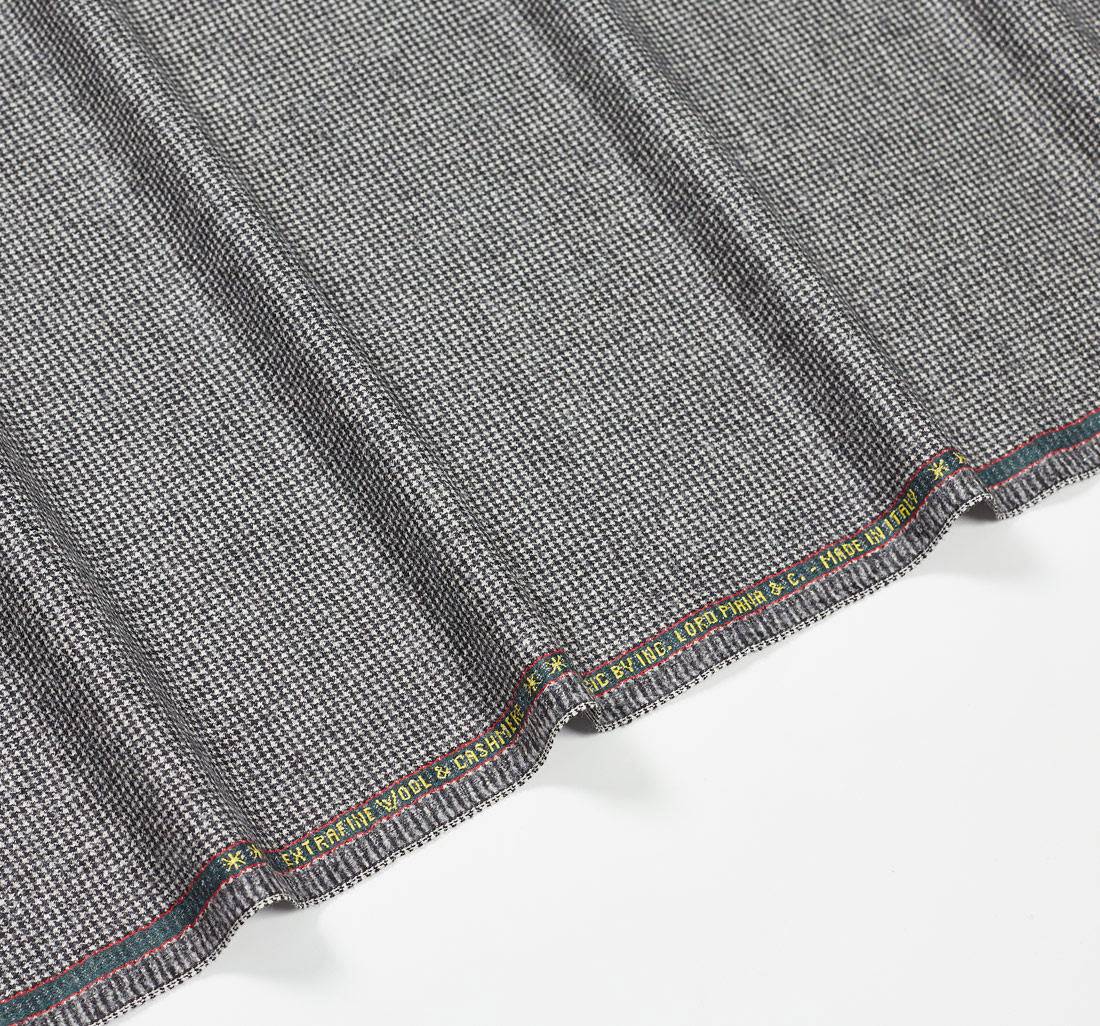 Ткань костюмная от Loro Piana. Шерсть с добавлением кашемира. Черно-серый гленчек в наличии