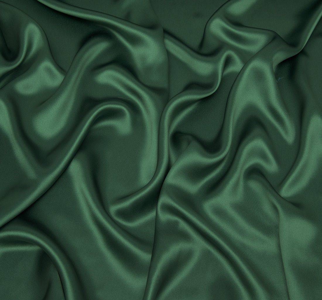 Атлас двусторонний изумрудного оттенка в наличии