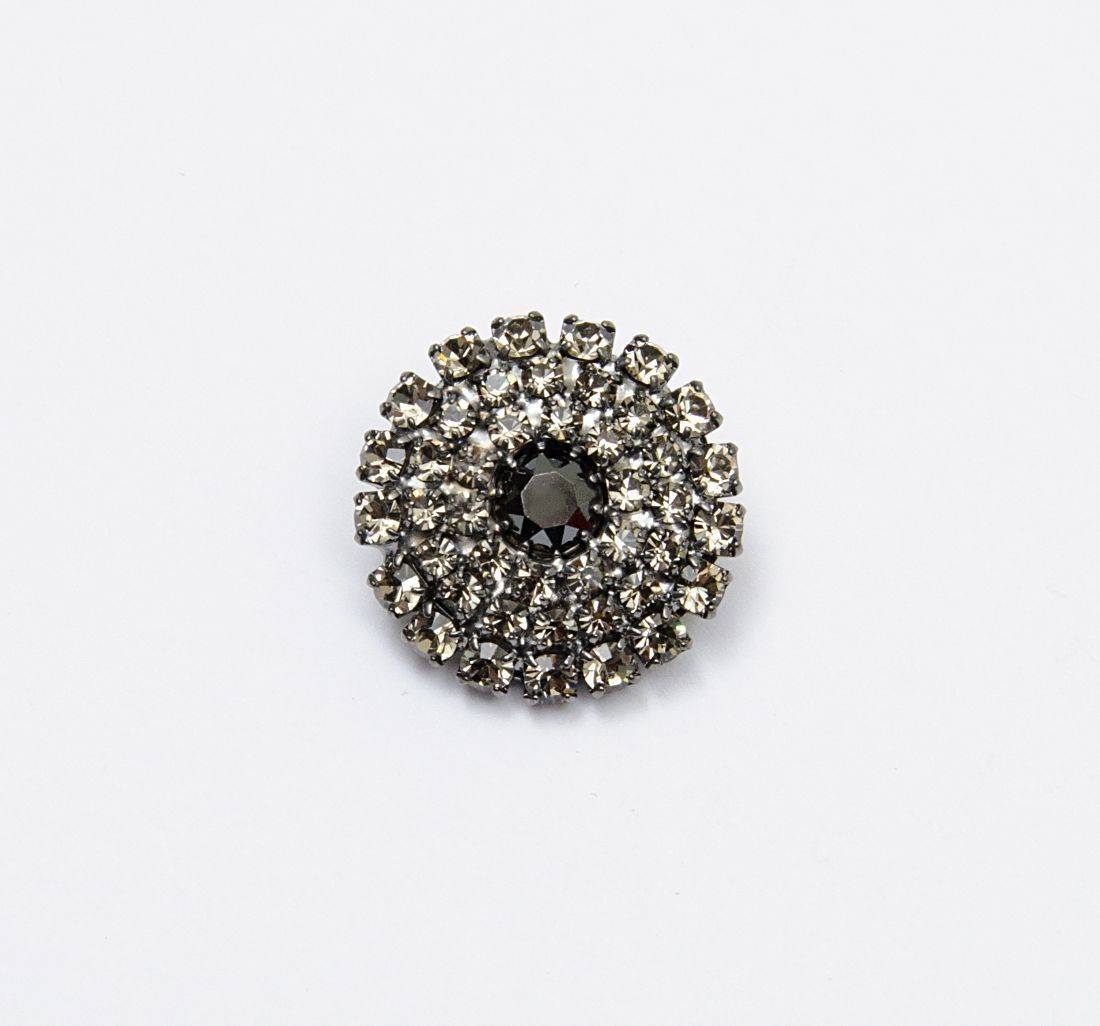 Пуговица со стразами Swarovski в наличии