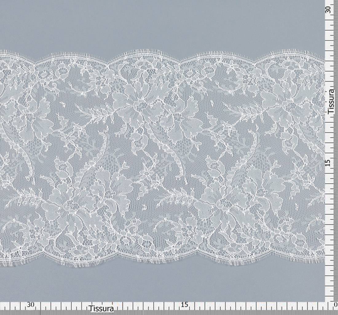 Кружевная тесьма Шантильи в наличии