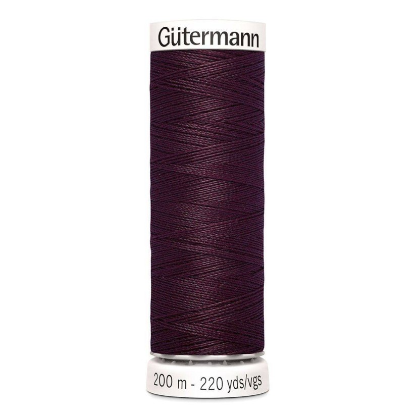 Нитки Gutermann швейные 200м, цвет 130 в наличии