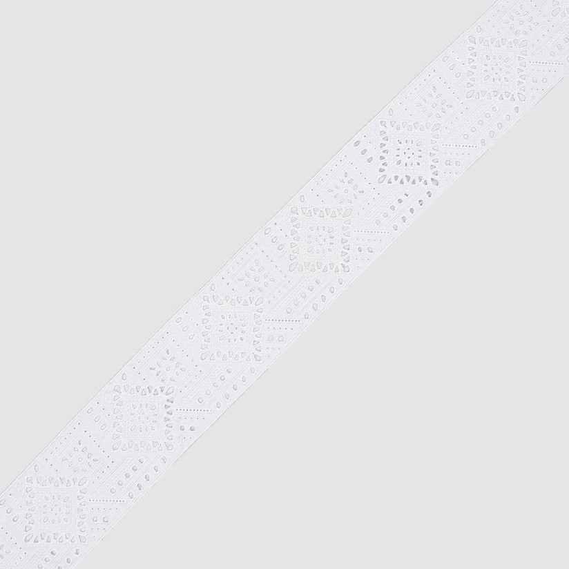 Тесьма белая из хлопка, вышитая геометрическим орнаментом в наличии