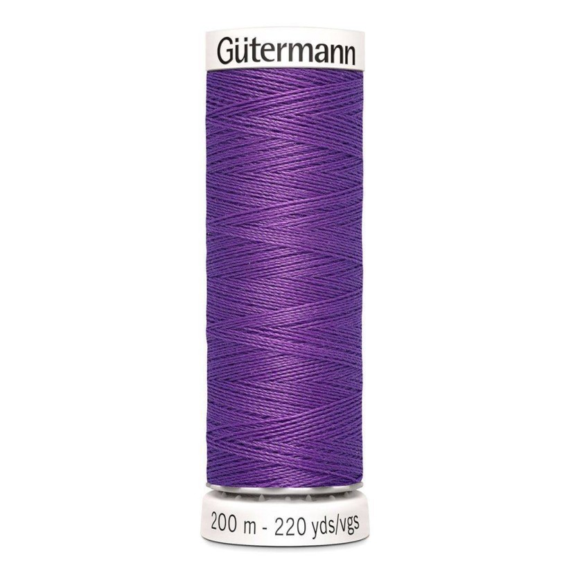Нитки Gutermann швейные 200м, цвет 571 в наличии