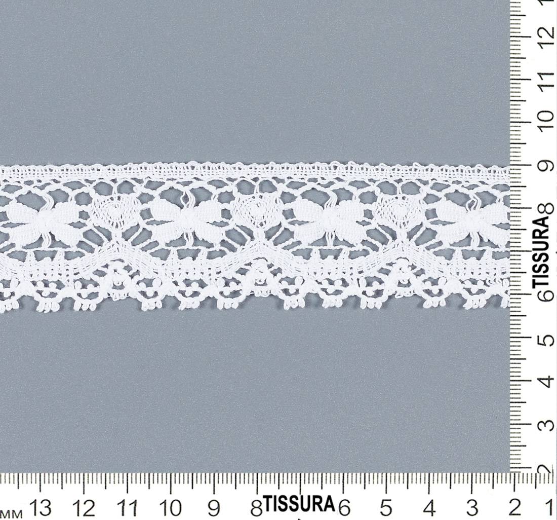 Тесьма кружевная из хлопка. Банты-бабочки на ажурном фоне. Фестоны по краю. Цвет белый в наличии
