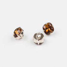 Пуговицы со стразами Swarovski в наличии