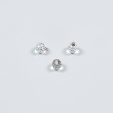 Пуговица-кристалл Swarovski на ножке в наличии